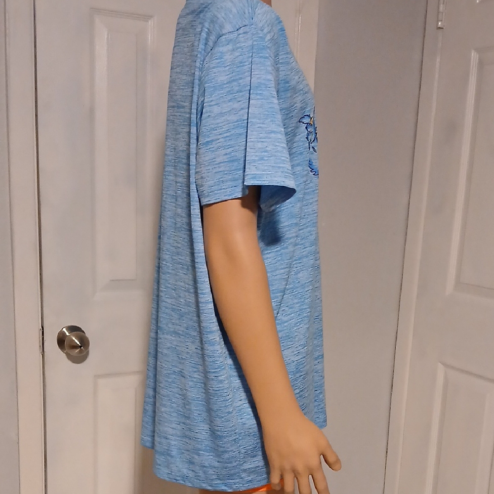 Sesame Street Light Blue T-Shirt - Picture 2 of 4